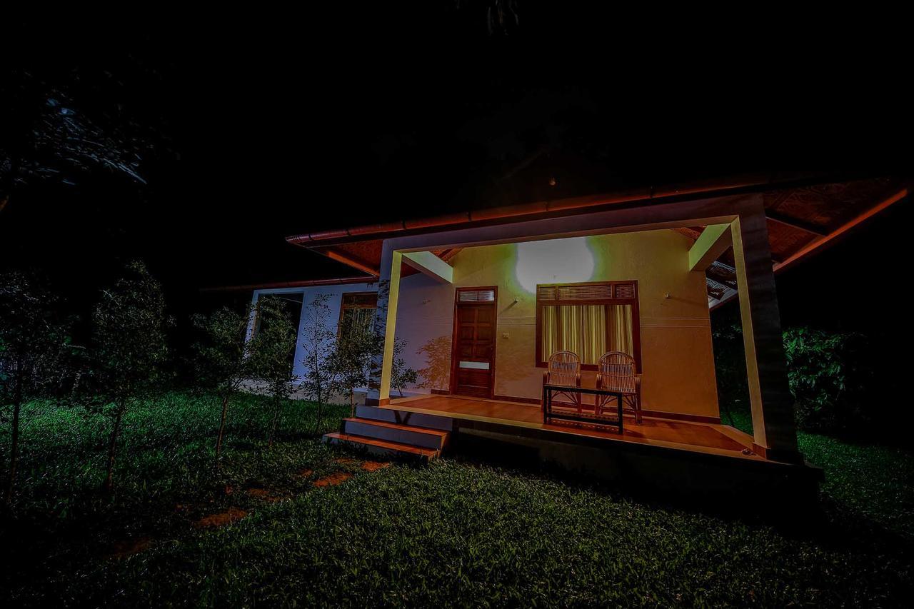 Bamboo Creek Resort Vaduvanchal Buitenkant foto