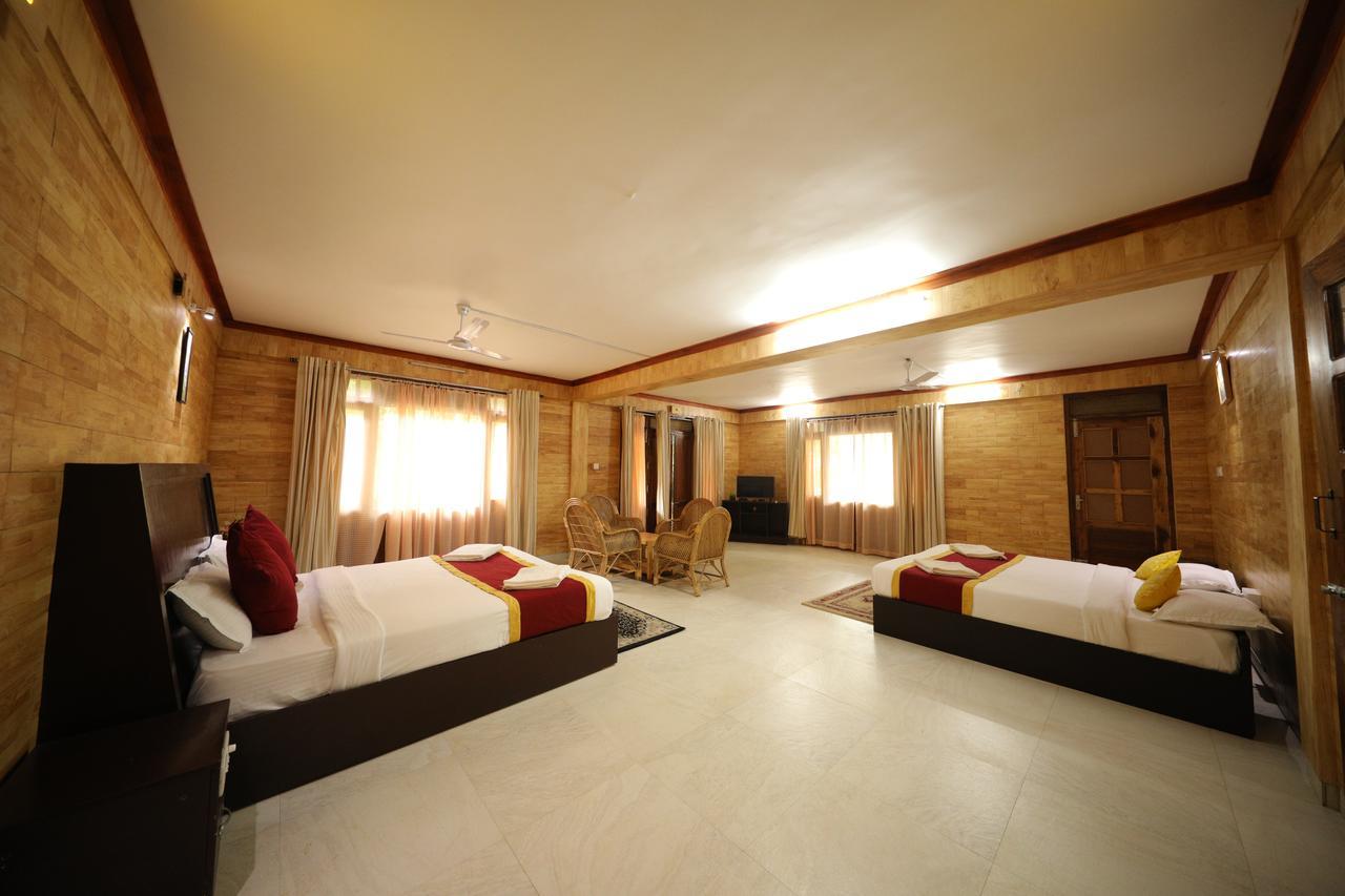 Bamboo Creek Resort Vaduvanchal Buitenkant foto