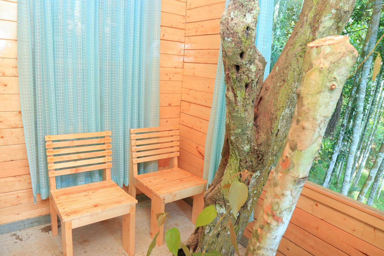 Bamboo Creek Resort Vaduvanchal Buitenkant foto